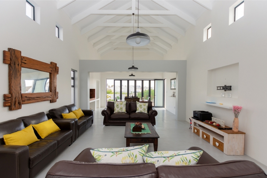 3 Bedroom Property for Sale in Britannia Bay Western Cape